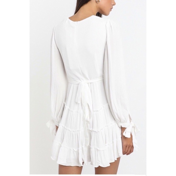 Sexy White Puff Sleeve Ruffles Mini Skater Dress - Picture 2 of 2